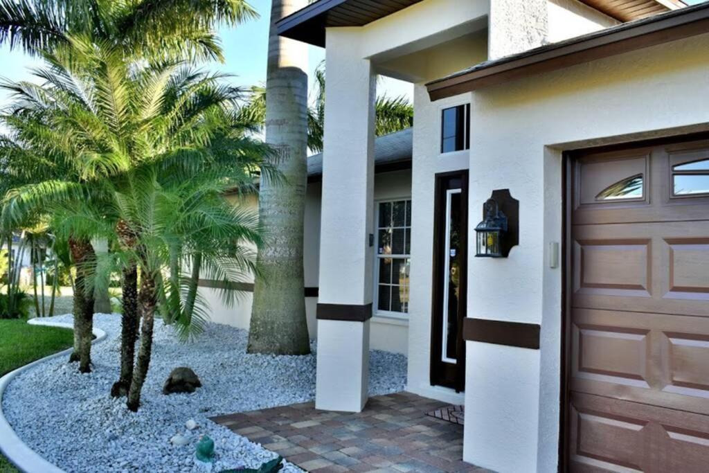 Villa Florida Vacation Кейп Корал Екстериор снимка